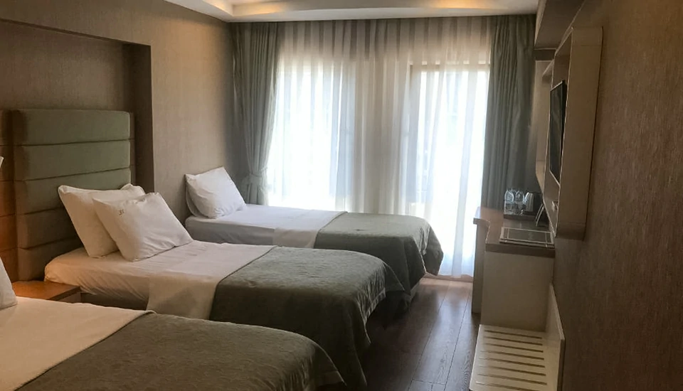 هتل لایف کرنر ازمیر